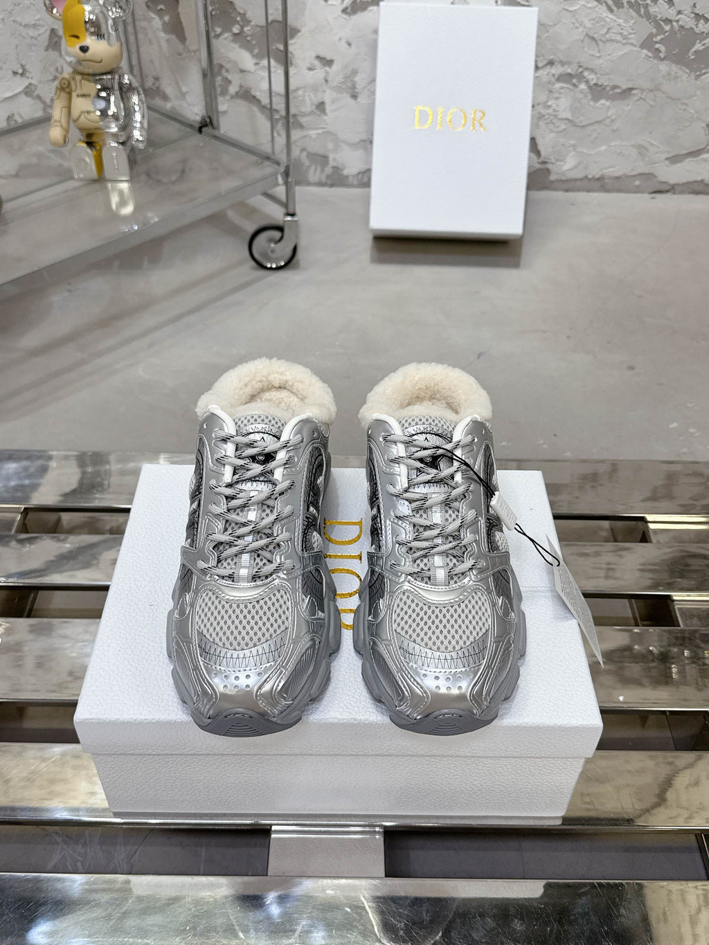 CHRONO SNEAKER IN GREY AND SILVER CALFSKIN AND MESH