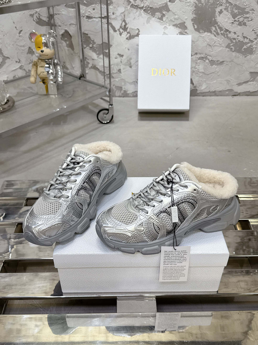 CHRONO SNEAKER IN GREY AND SILVER CALFSKIN AND MESH
