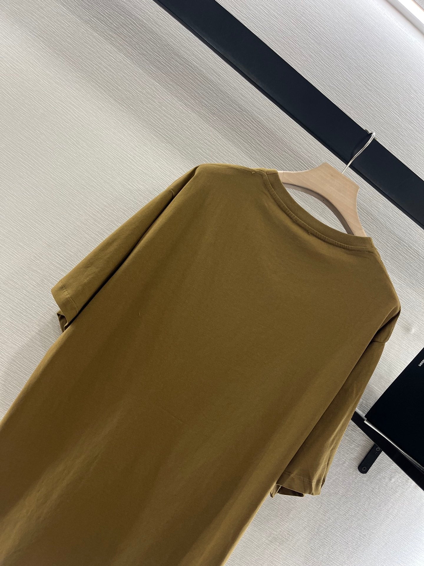 LOEWE BROWN T-SHIRT WITH EMBROIDERED LOGO