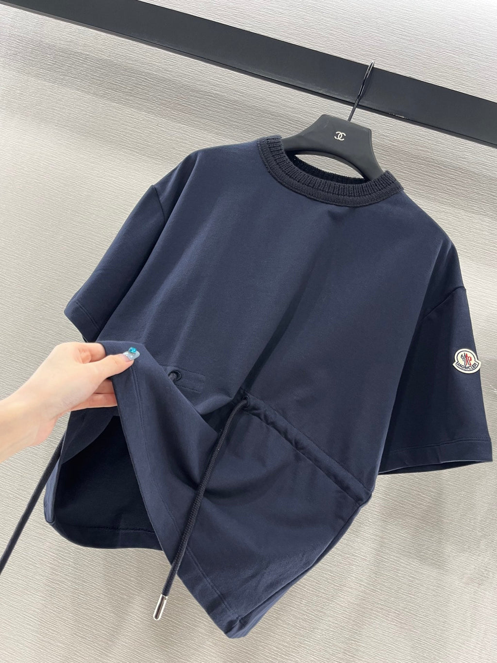 MONCLER 25S DRAWSTRING T-SHIRT 286850