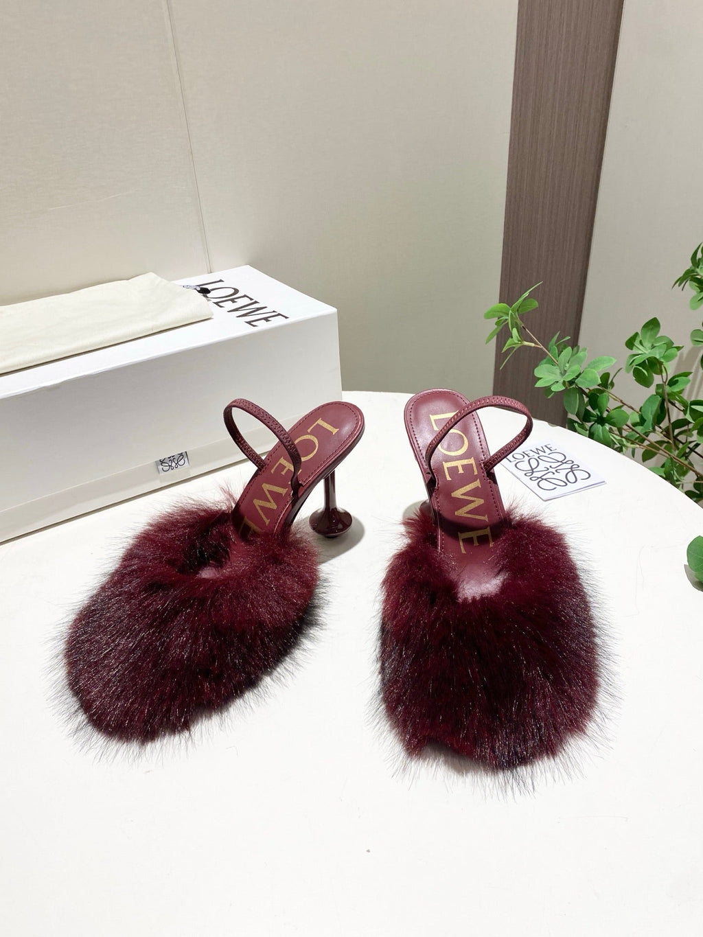 LOEWE 26S OPEN-BACK HIGH HEELS 100MM IN WINE RED CALFSKIN WITH FUR