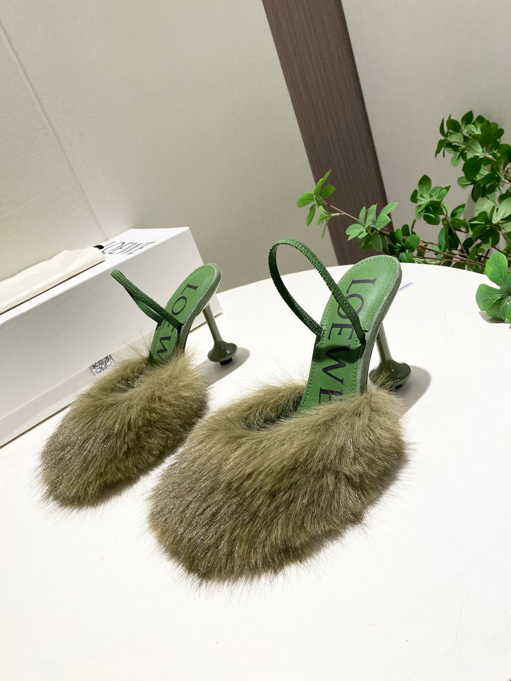LOEWE 26S OPEN-BACK HIGH HEELS 100MM IN GREEN CALFSKIN WITH FUR