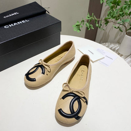 CHANEL 26S FLATS IN BEIGE LAMBSKIN WITH BOW