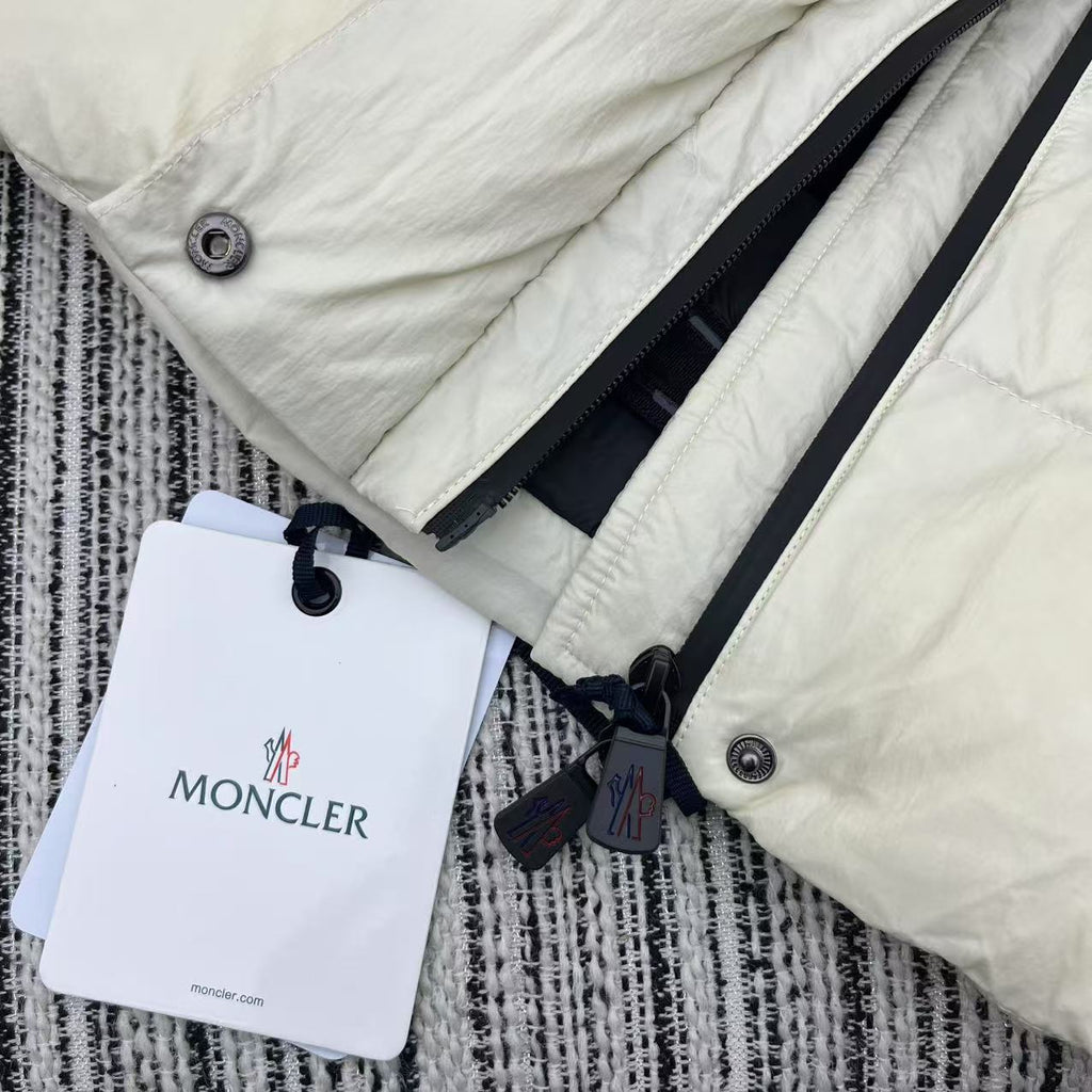 MONCLER 25S PUFFER JACKET 291