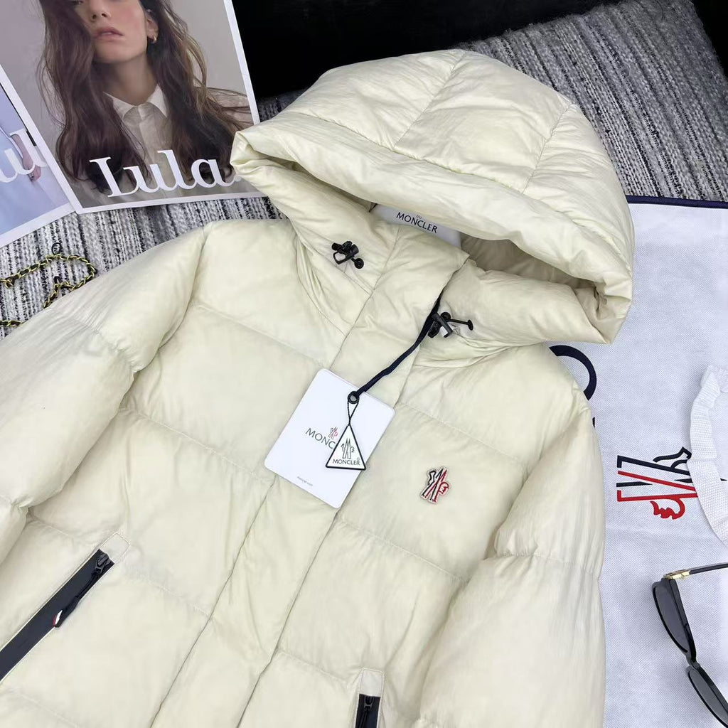 MONCLER 25S PUFFER JACKET 291