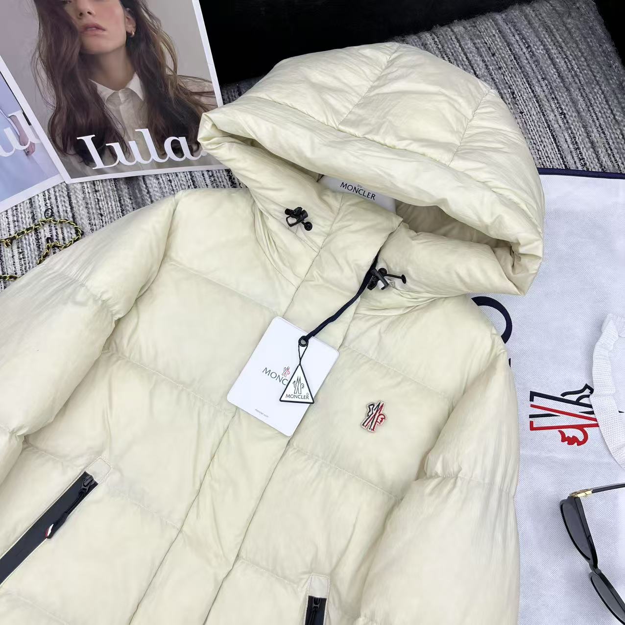 MONCLER 25S PUFFER JACKET 291