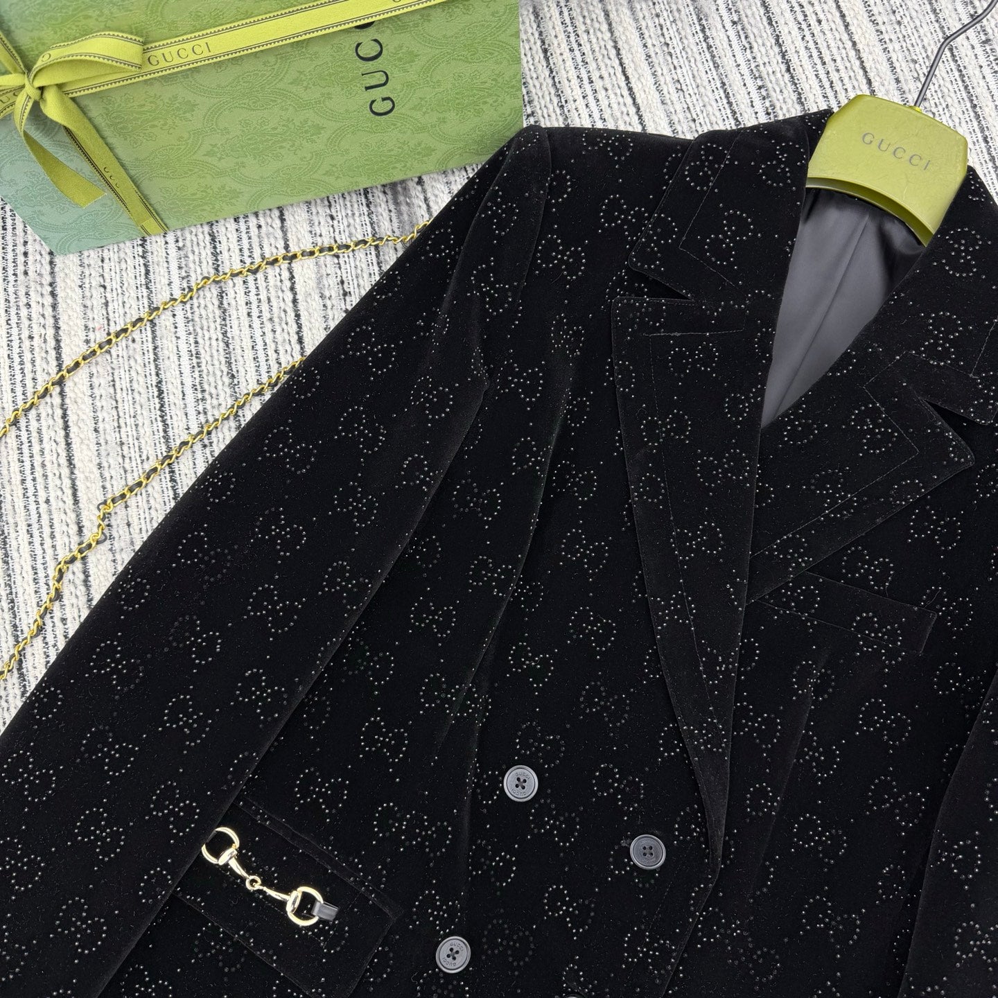 GUCCI 26S EMBELLISHED VELVET BLAZER 113