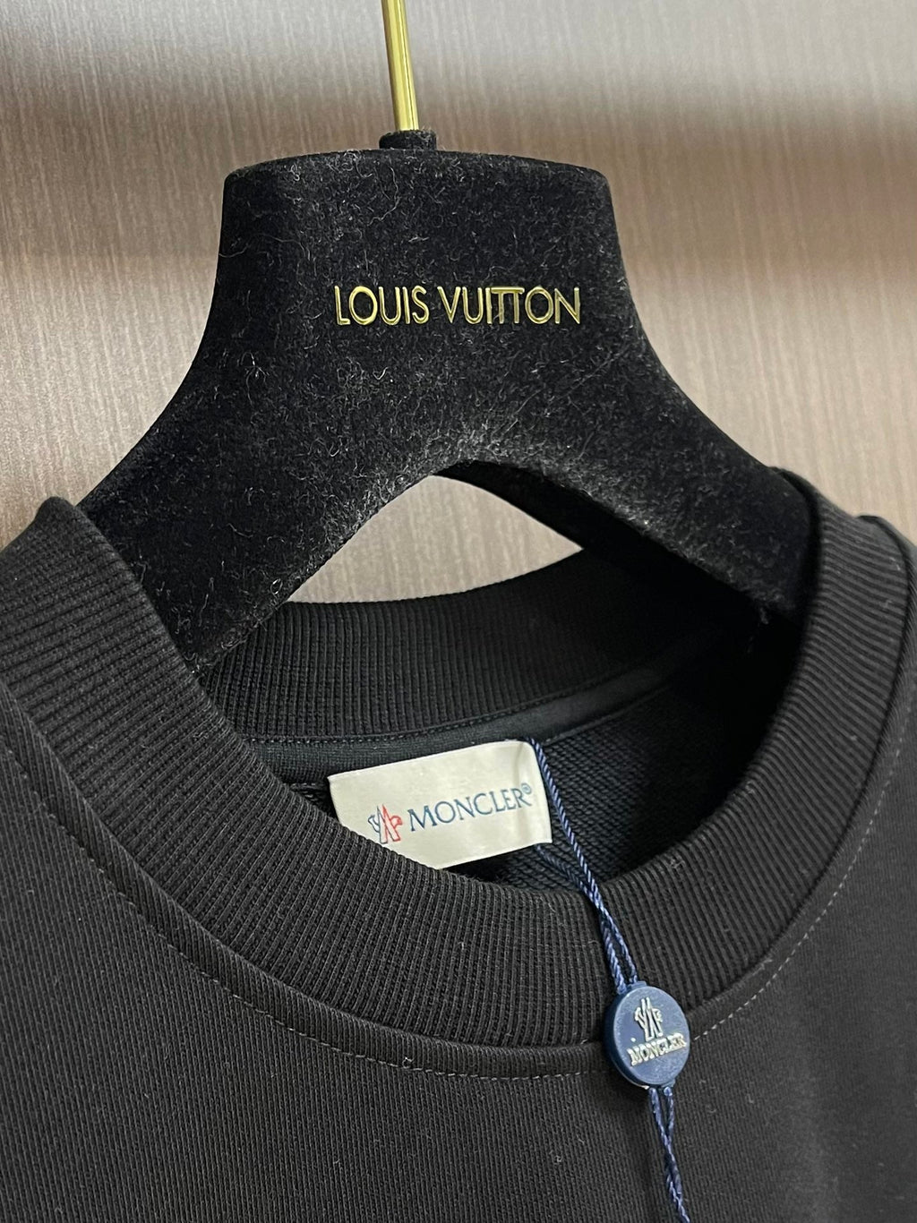 MONCLER 26S CREWNECK SWEATSHIRT 535