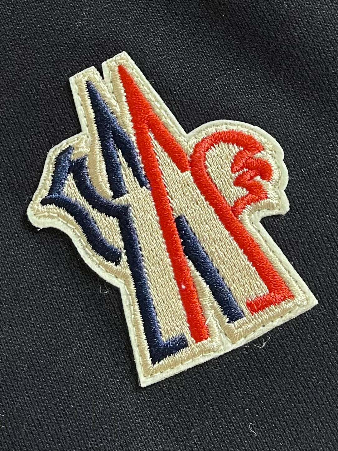 MONCLER 26S CREWNECK SWEATSHIRT 534