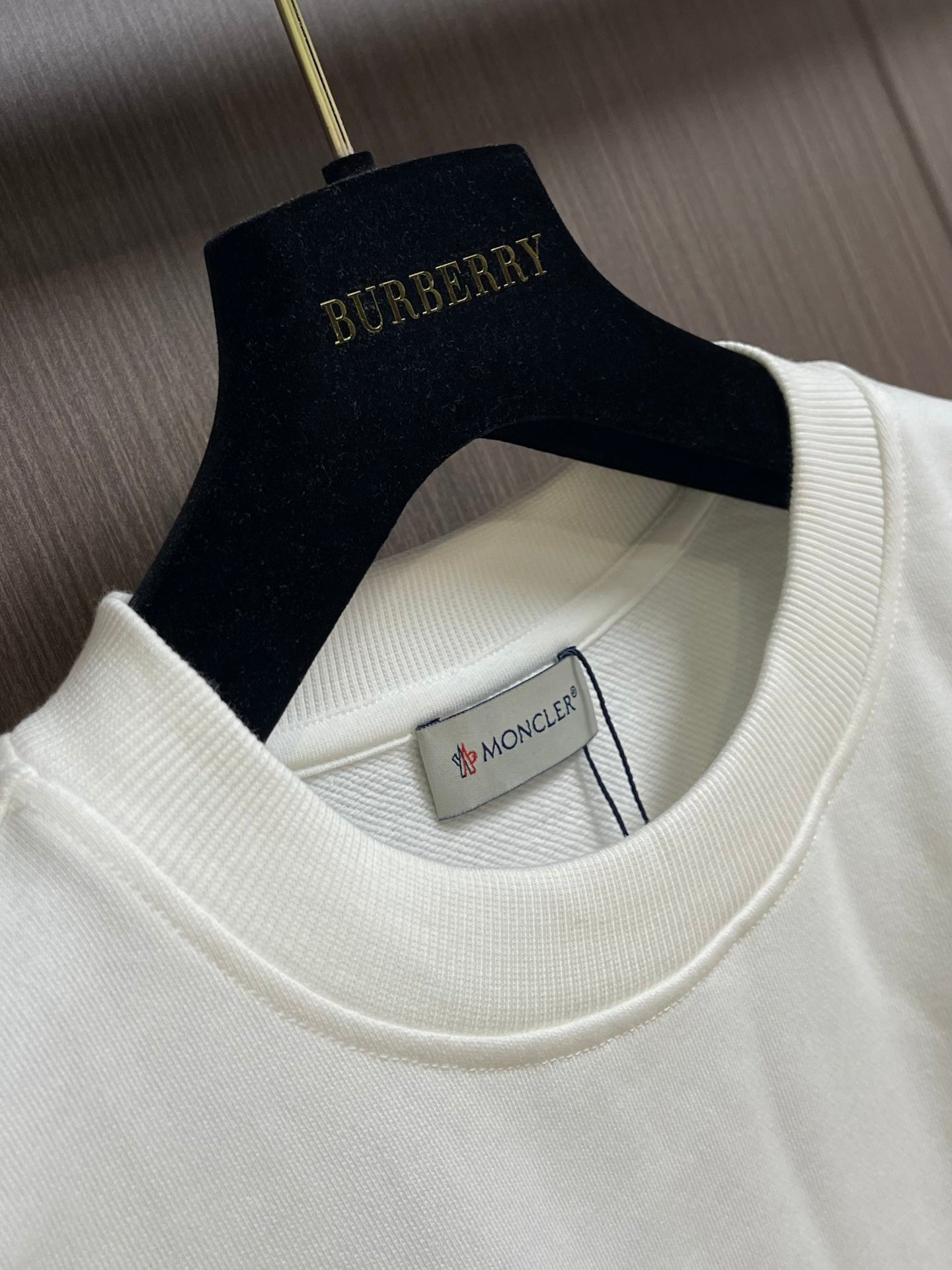 MONCLER 26S CREWNECK SWEATSHIRT 533
