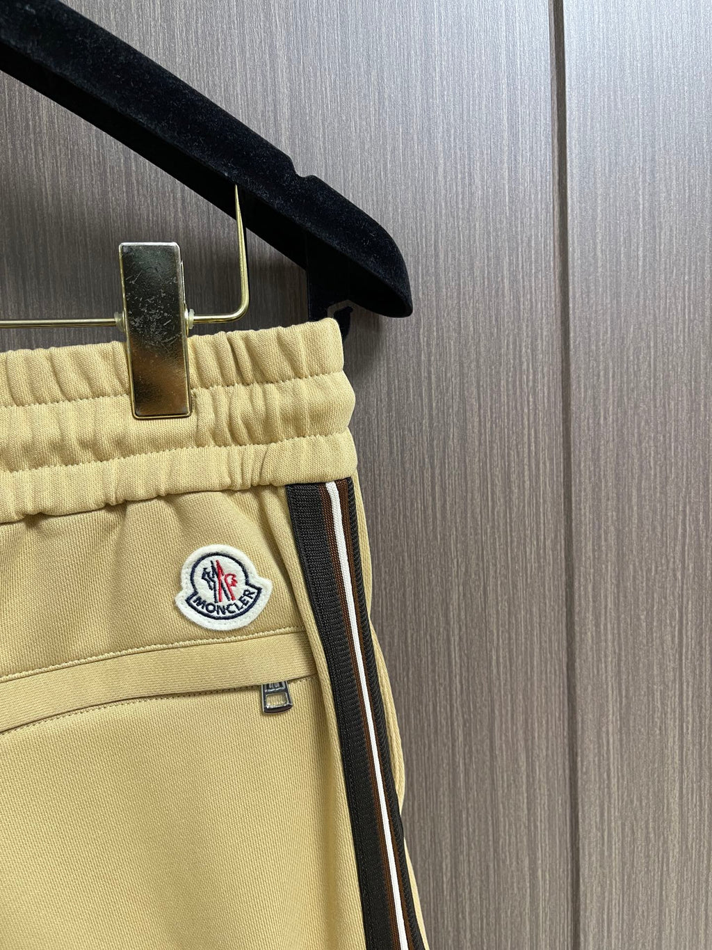 MONCLER 26S HOODIE AND SHORTS SET 694