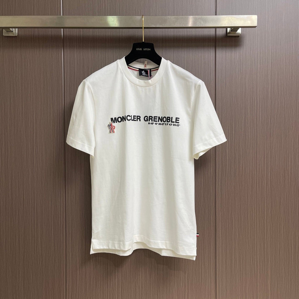 MONCLER 26S SHORT-SLEEVE T-SHIRT 686