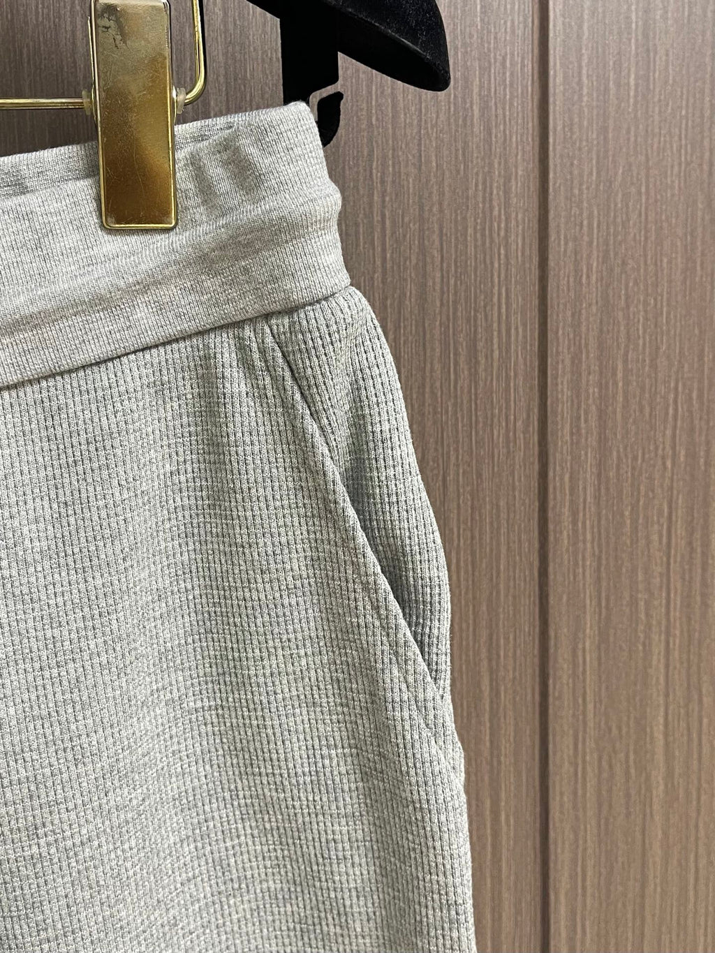 THOM 26S KNIT SHORTS STYLE 205