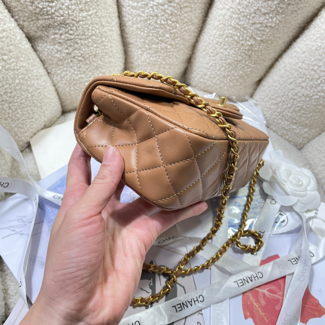 CHANEL 26S FLAP BAG 20 IN BROWN LAMBSKIN