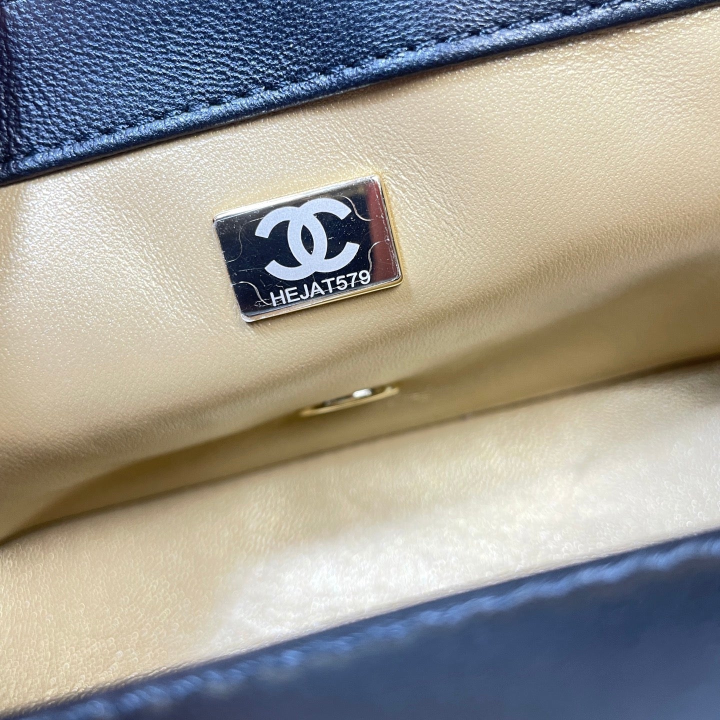 CHANEL 26S FLAP BAG 20 IN BLACK LAMBSKIN