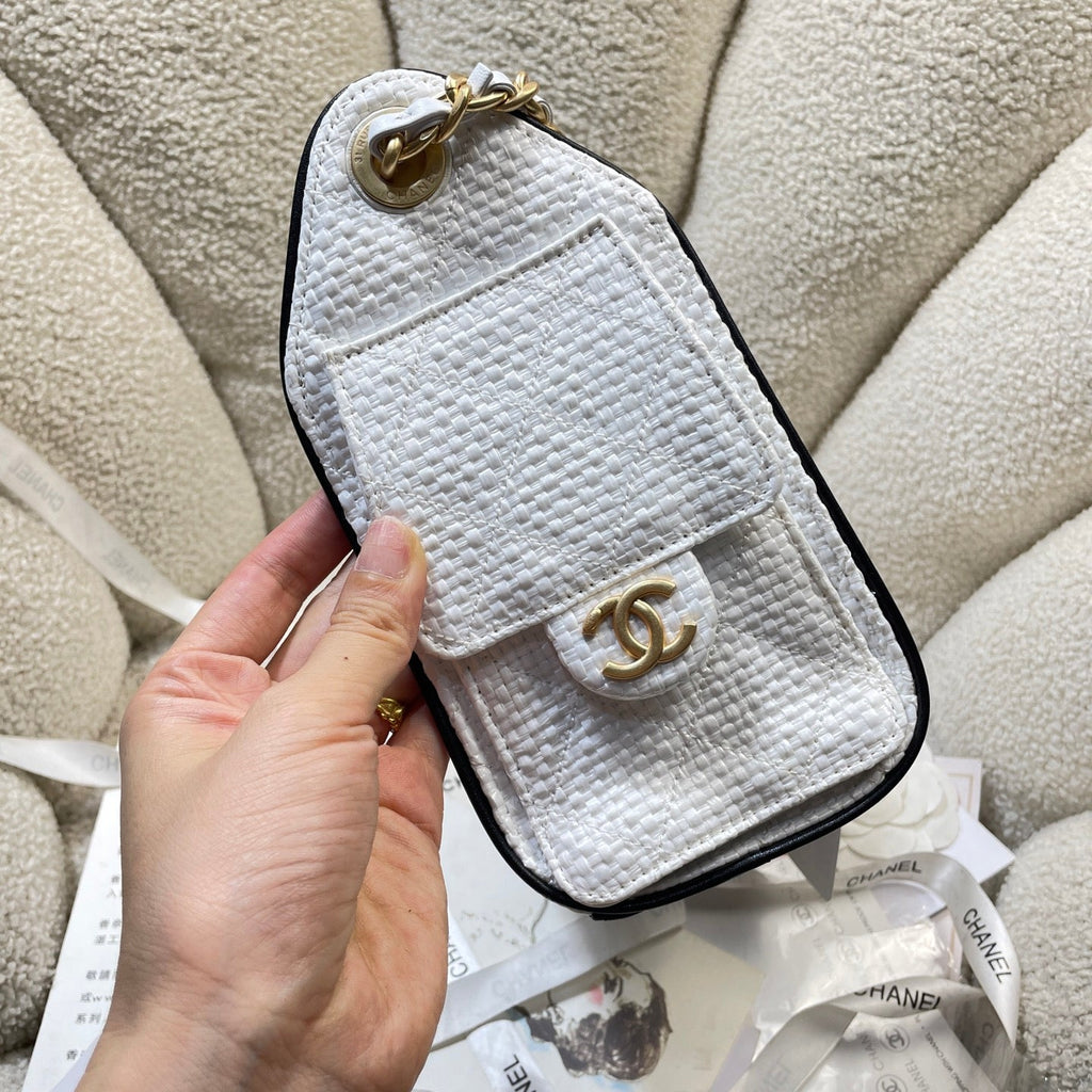 CHANEL 26S HOBO BAG 22 IN OFF-WHITE WOVEN SYNTHETIC FIBER
