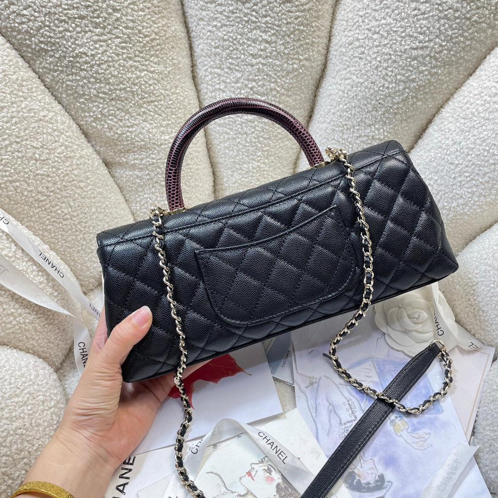 CHANEL 26S COCO HANDLE BAG 32 IN BLACK AND BURGUNDY CAVIAR CALFSKIN