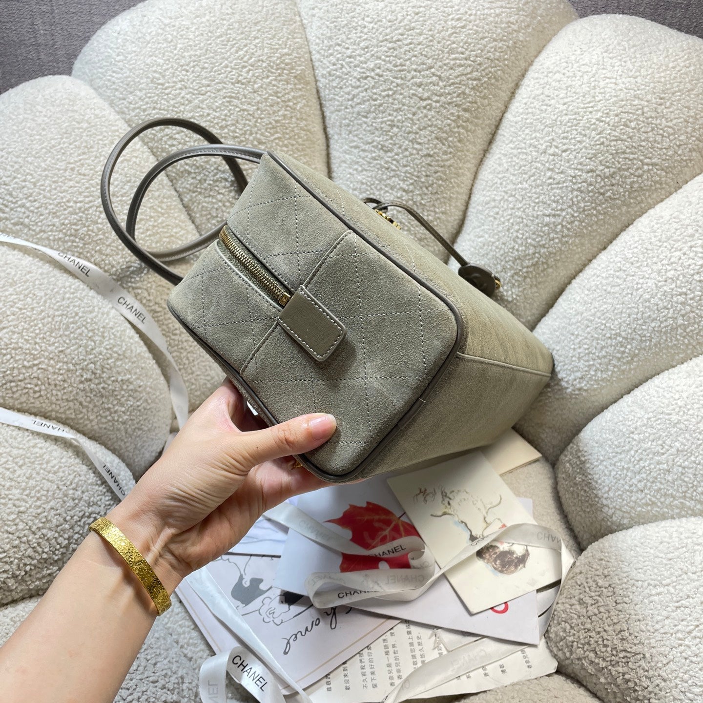 CHANEL 26S TOP HANDLE BAG MEDIUM 35 IN LIGHT OLIVE GREEN QUILTED SUEDE AND CALFSKIN GOLD HARDWARE