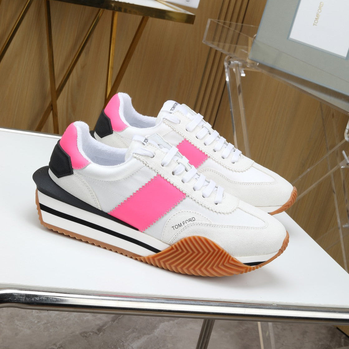 TOM FORD SNEAKERS IN WHITE AND PINK SUEDE 432124