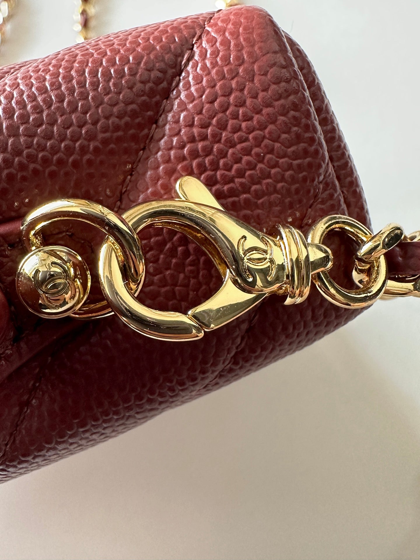CHANEL 25S VANITY CLASSIC FLAP 17 IN DARK RED CHEVRON QUILTED CALFSKIN GOLD HARDWARE