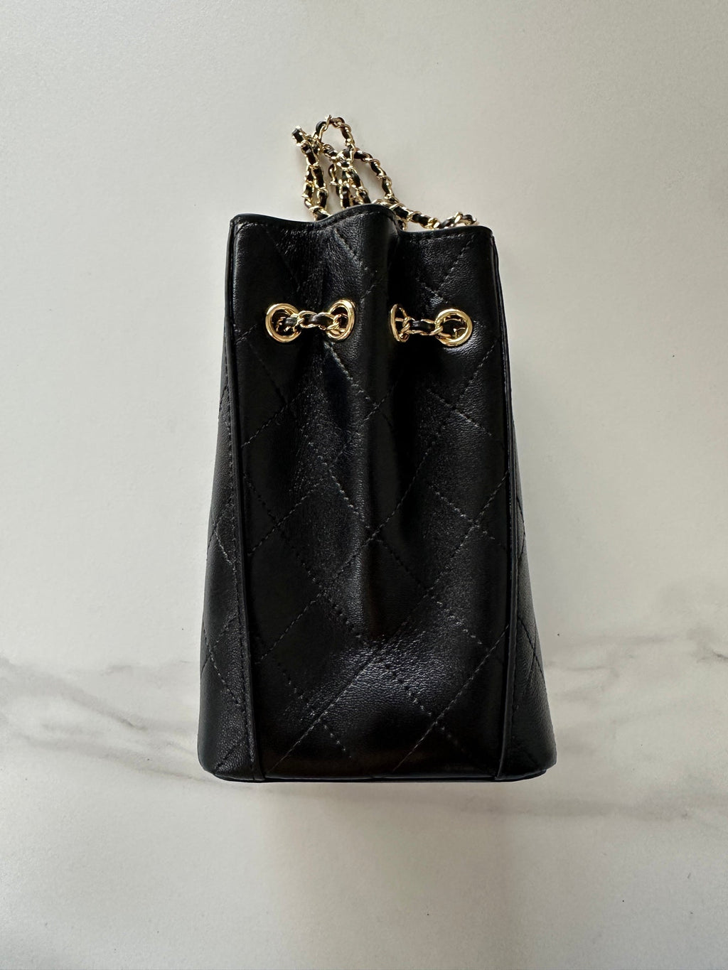 CHANEL 26S MINI BUCKET BAG 18 IN BLACK PATENT QUILTED CALFSKIN GOLD HARDWARE