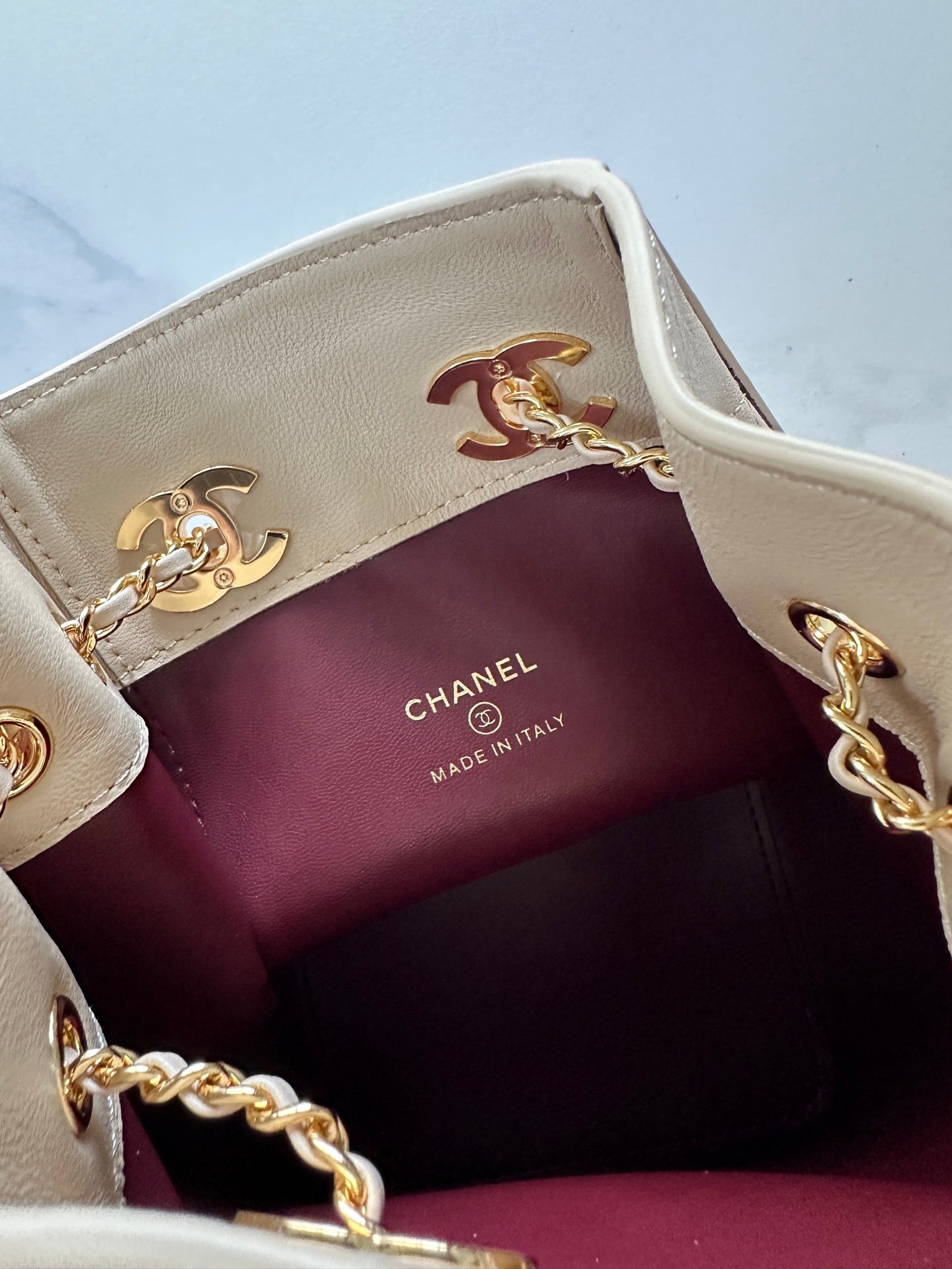 CHANEL 26S MINI BUCKET BAG 18 IN BEIGE QUILTED CALFSKIN GOLD HARDWARE