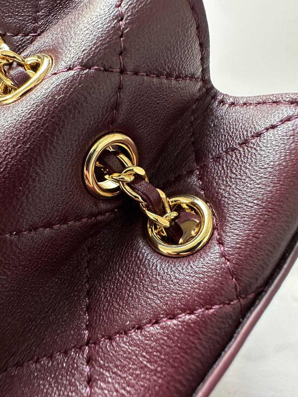 CHANEL 26S MINI BUCKET BAG 18 IN BURGUNDY RED QUILTED CALFSKIN GOLD HARDWARE
