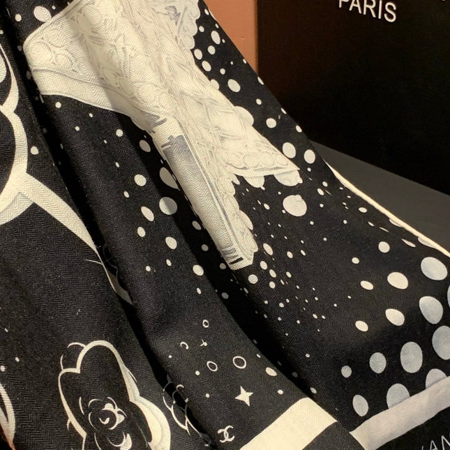 CHANEL 25S SCARF 140 CM IN CASHMERE SILK 941831