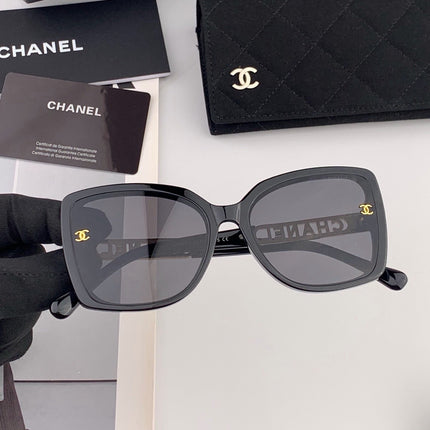 CHANEL 26S SQUARE FRAME IN BLACK ACETATE 411854