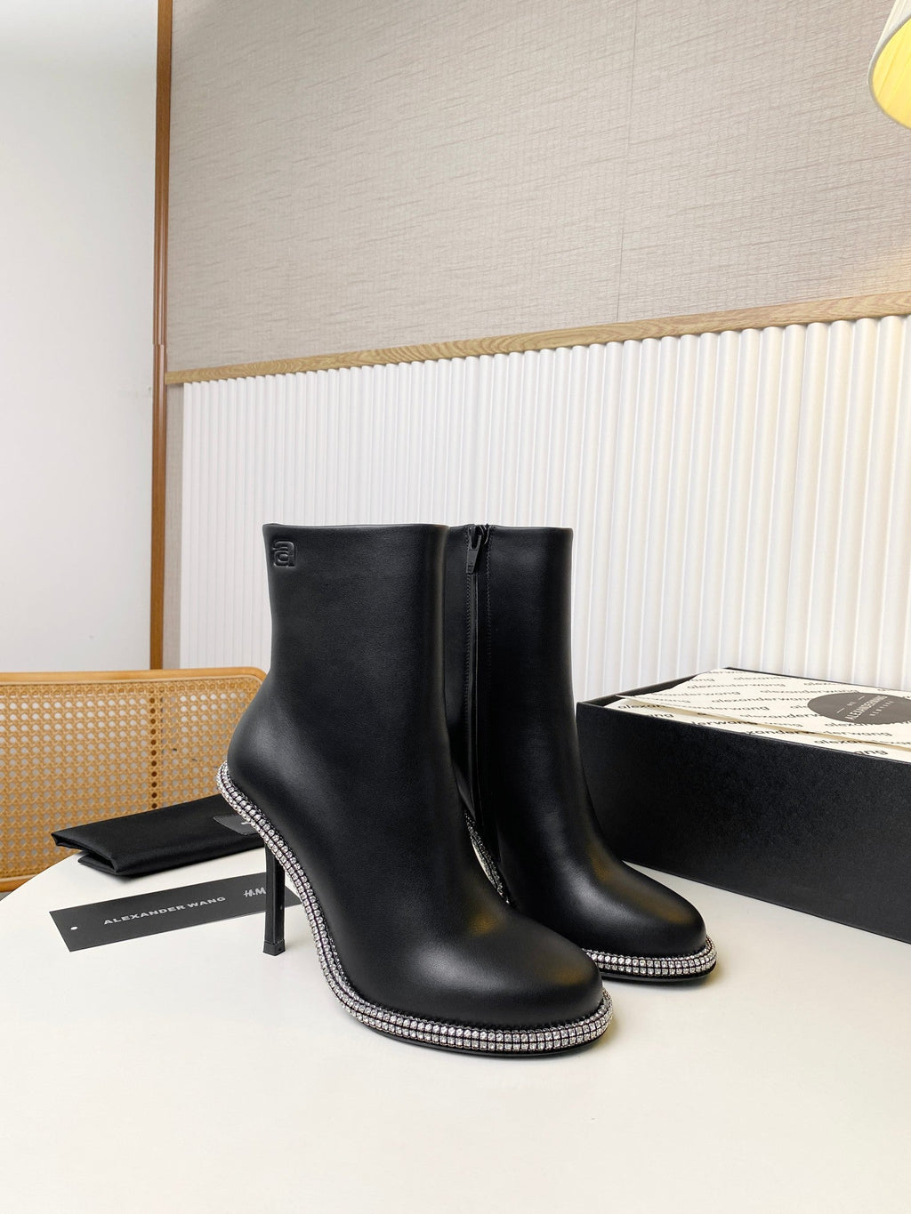 KIRA ANKLE BOOTS 10 CM IN BLACK CALFSKIN