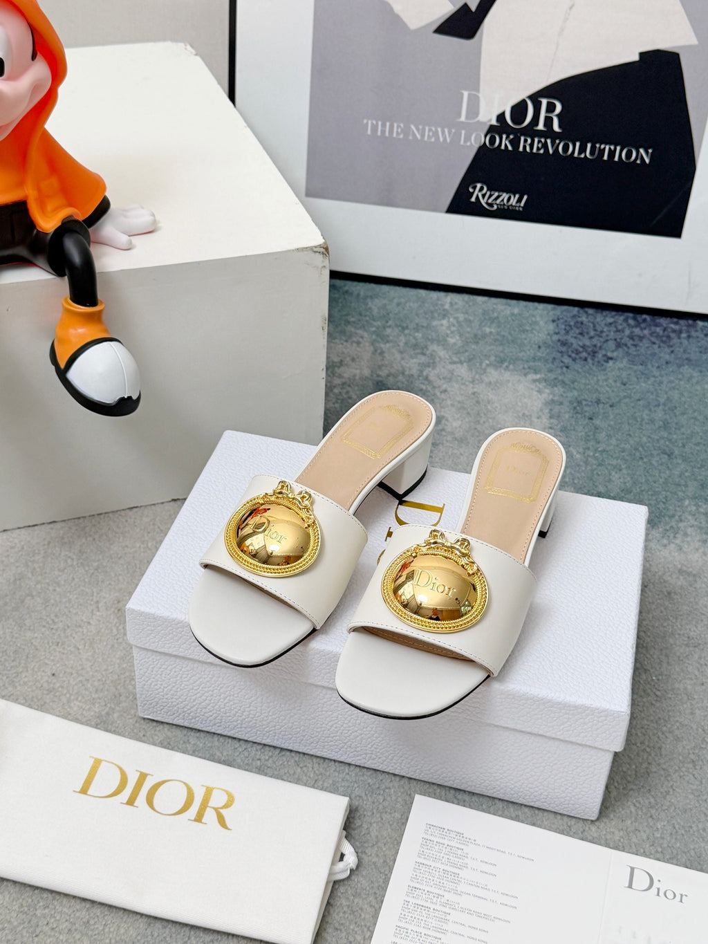 DIOR 26S HIGH-HEEL SANDALS IN WHITE CALFSKIN WITH GOLD HARDWARE