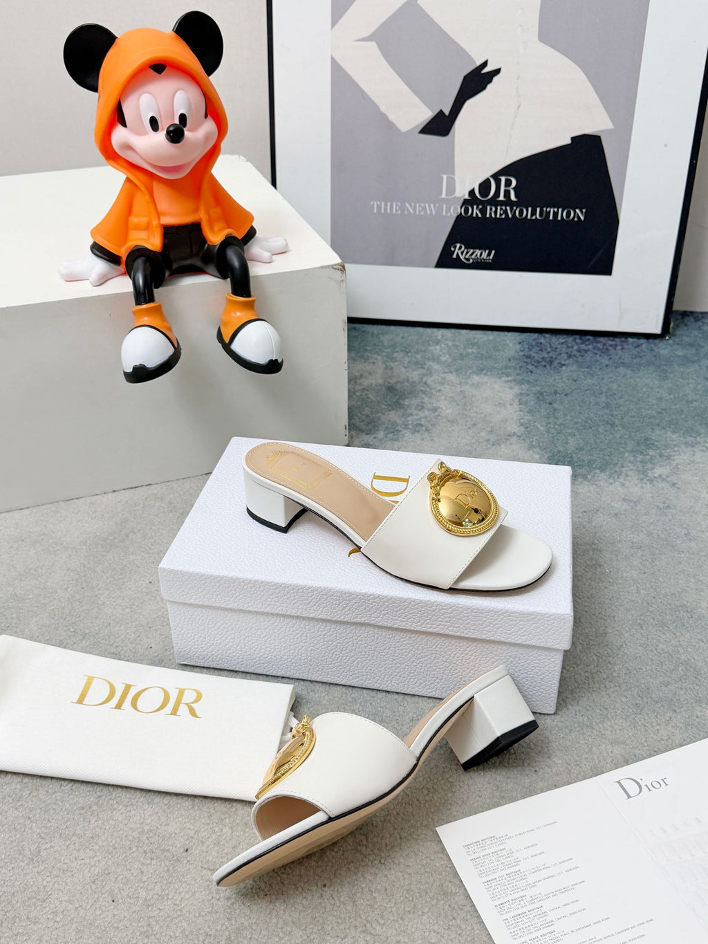 DIOR 26S HIGH-HEEL SANDALS IN WHITE CALFSKIN WITH GOLD HARDWARE