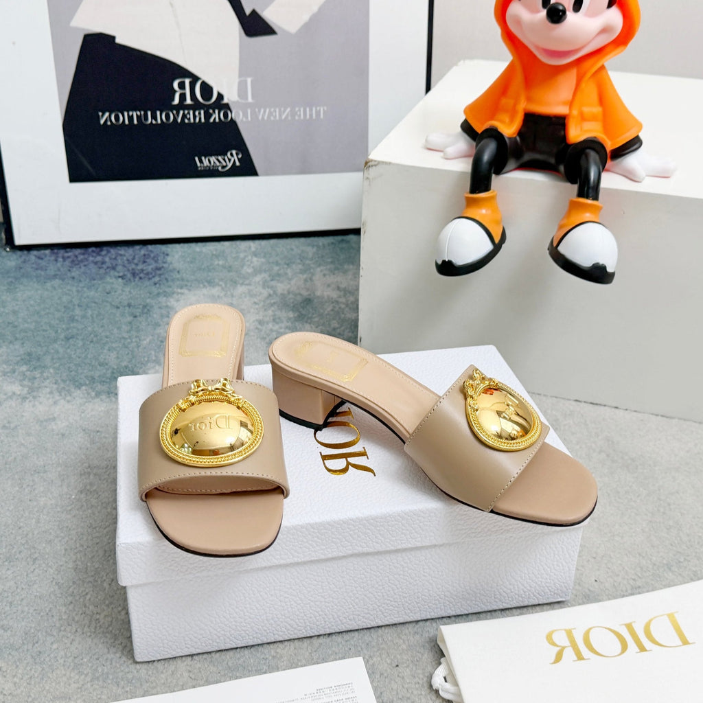 DIOR 26S HIGH-HEEL SANDALS IN BEIGE CALFSKIN WITH GOLD HARDWARE