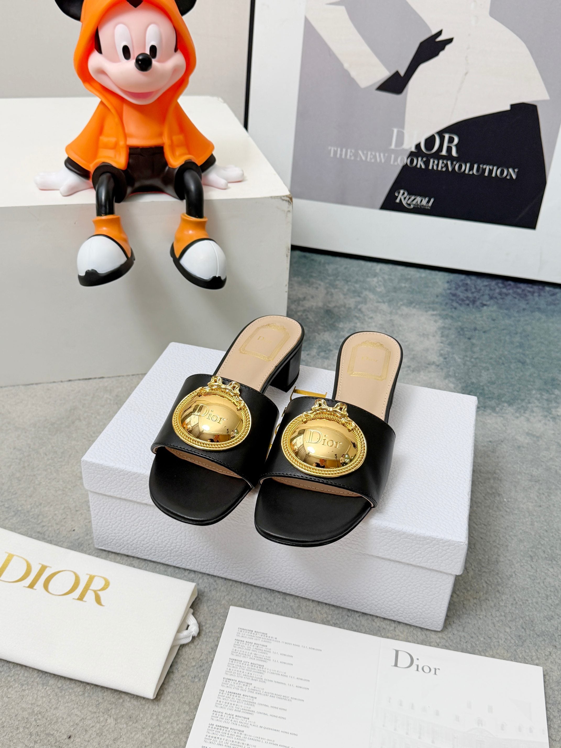 DIOR 26S HIGH-HEEL SANDALS IN BLACK CALFSKIN WITH GOLD HARDWARE