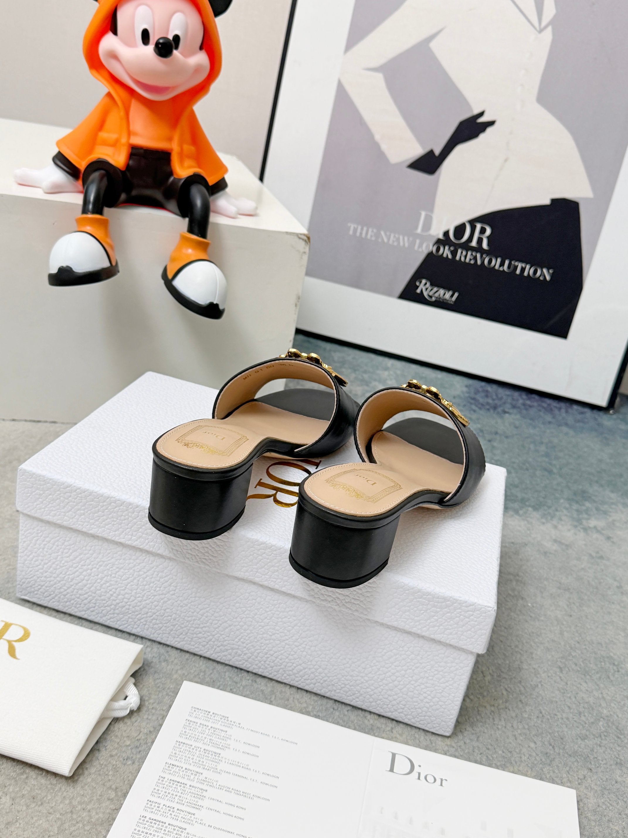 DIOR 26S HIGH-HEEL SANDALS IN BLACK CALFSKIN WITH GOLD HARDWARE