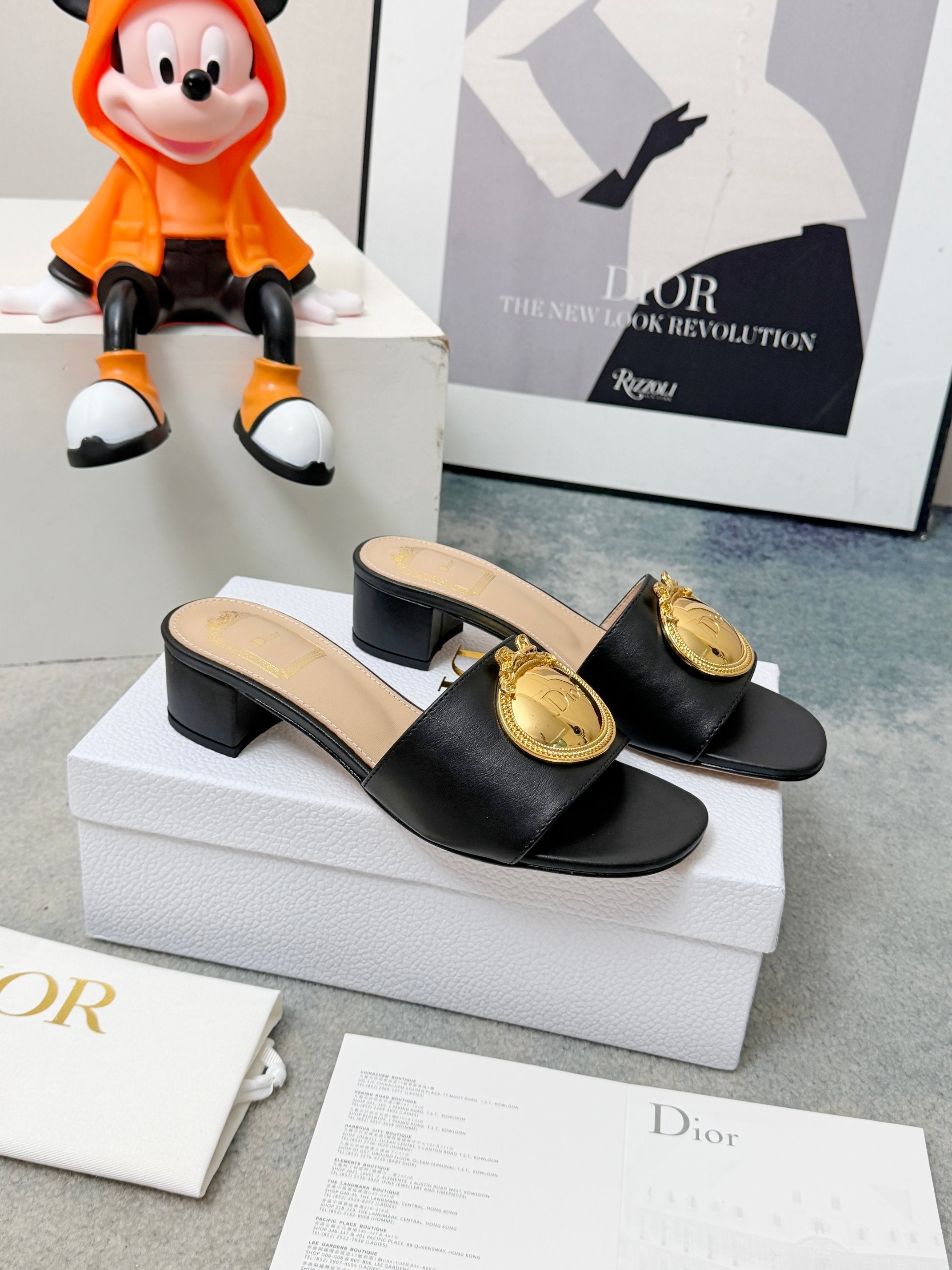DIOR 26S HIGH-HEEL SANDALS IN BLACK CALFSKIN WITH GOLD HARDWARE