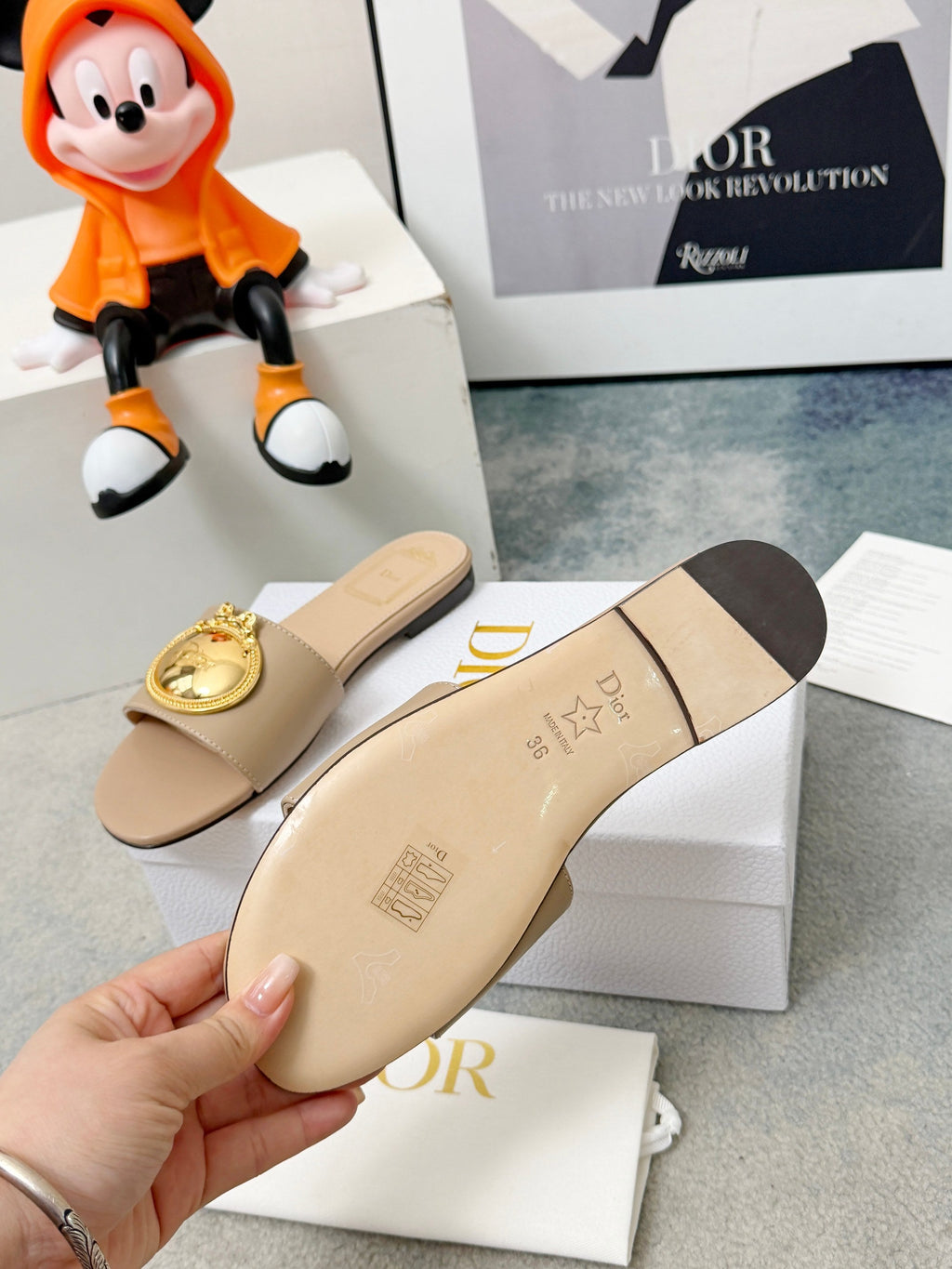 DIOR 26S SANDALS IN BEIGE CALFSKIN WITH GOLD HARDWARE
