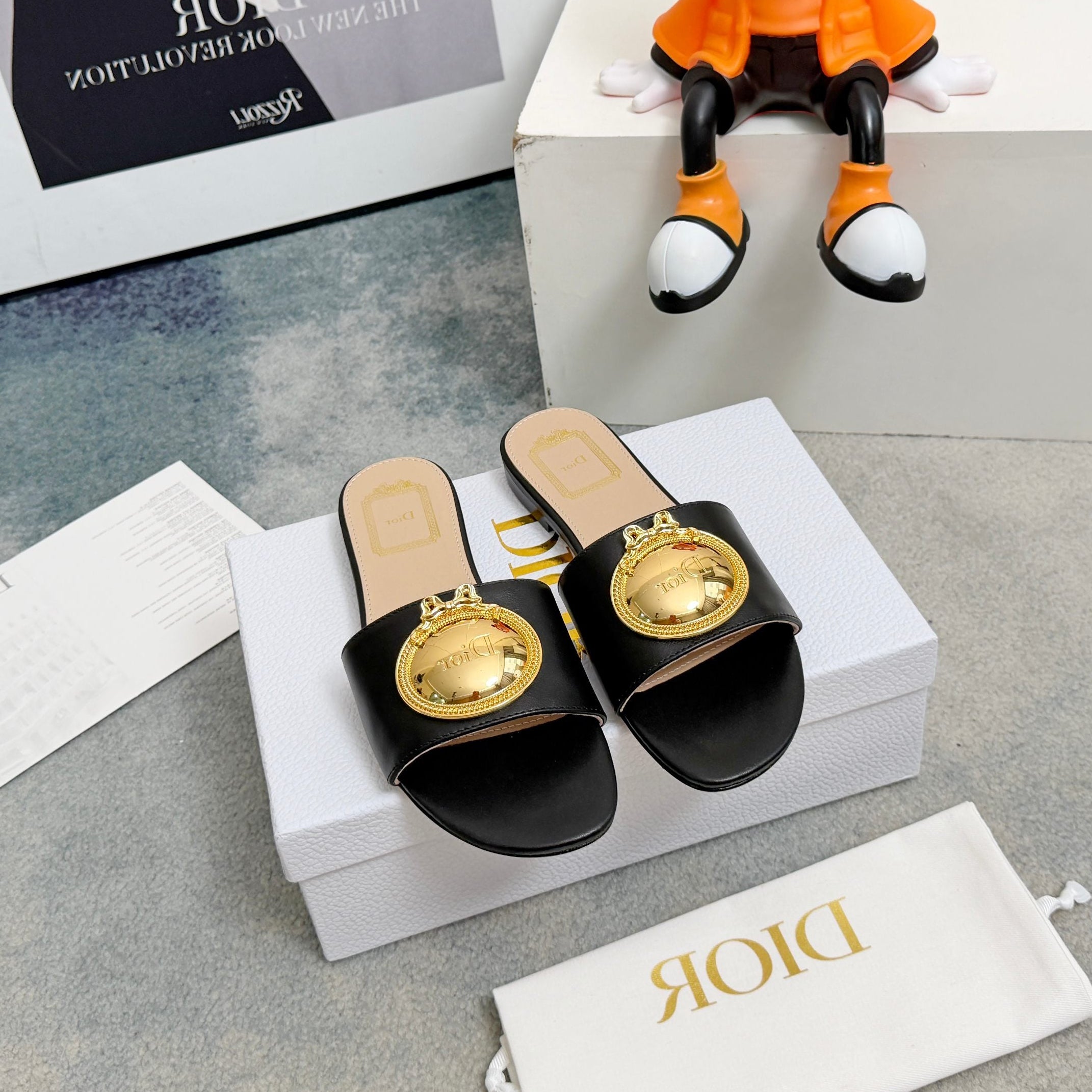 DIOR 26S SANDALS IN BLACK CALFSKIN WITH GOLD HARDWARE