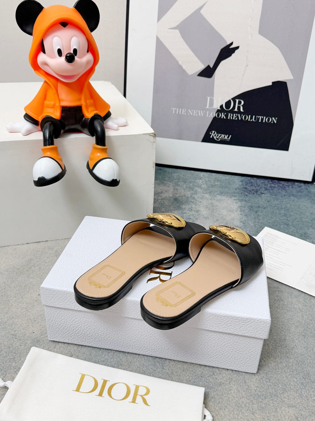 DIOR 26S SANDALS IN BLACK CALFSKIN WITH GOLD HARDWARE