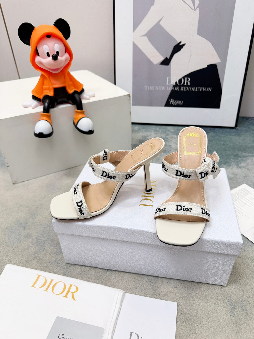 DIOR 26S HEELED SANDAL 95MM IN WHITE CALFSKIN WITH J'ADIOR STRAPS CANVAS