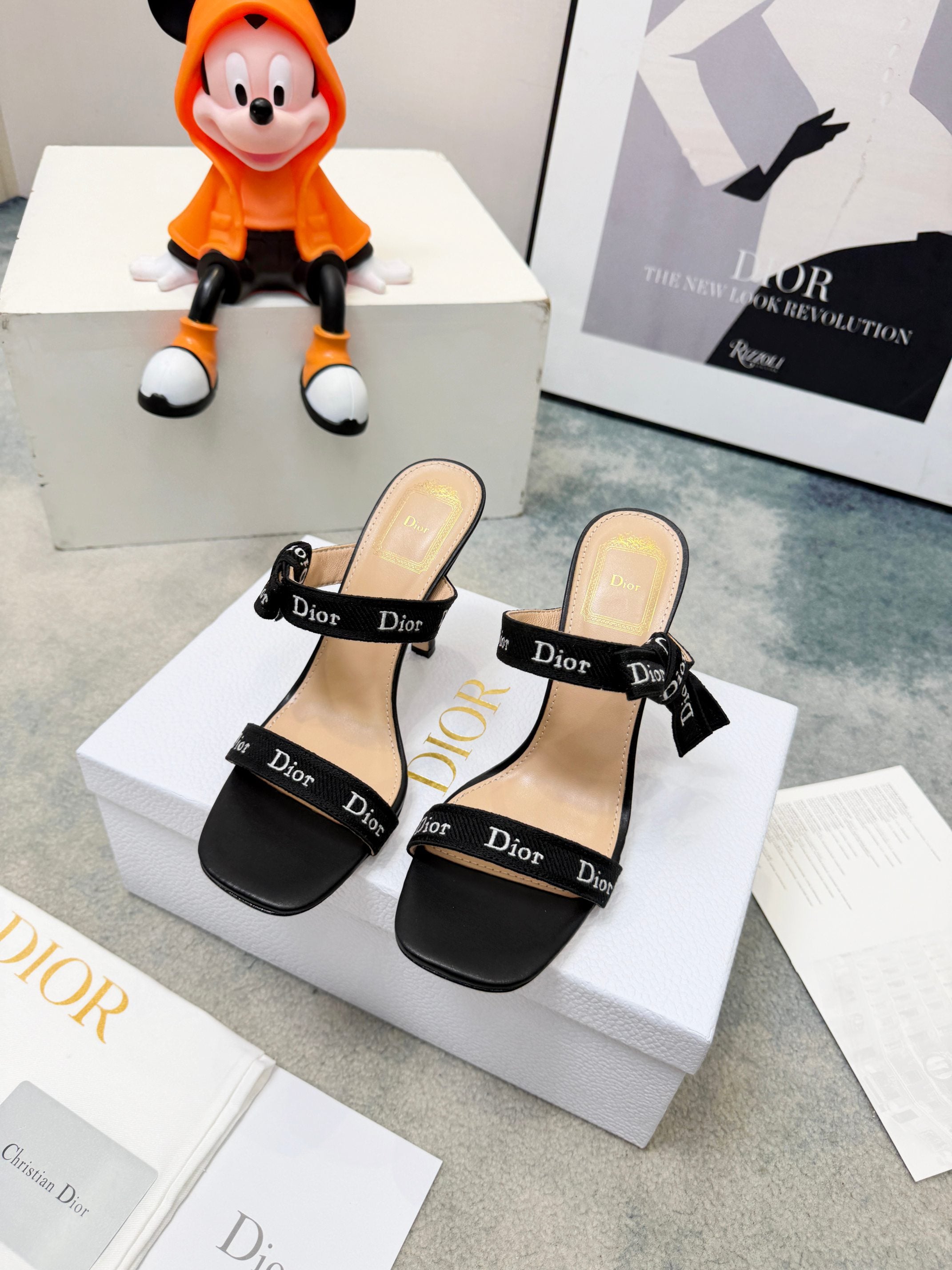 DIOR 26S HEELED SANDAL 95MM IN BLACK CALFSKIN WITH J'ADIOR STRAPS CANVAS