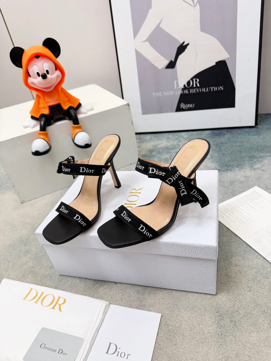 DIOR 26S HEELED SANDAL 95MM IN BLACK CALFSKIN WITH J'ADIOR STRAPS CANVAS