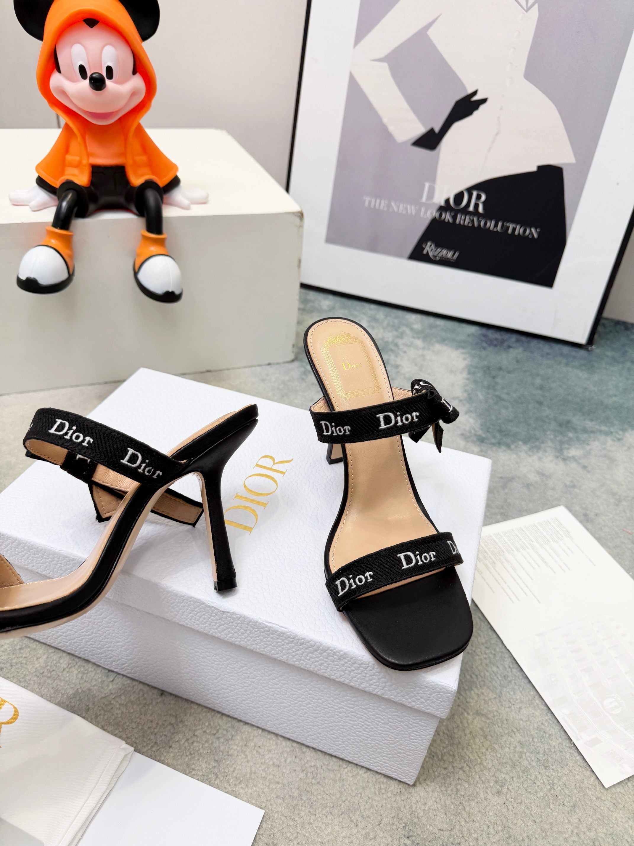 DIOR 26S HEELED SANDAL 95MM IN BLACK CALFSKIN WITH J'ADIOR STRAPS CANVAS