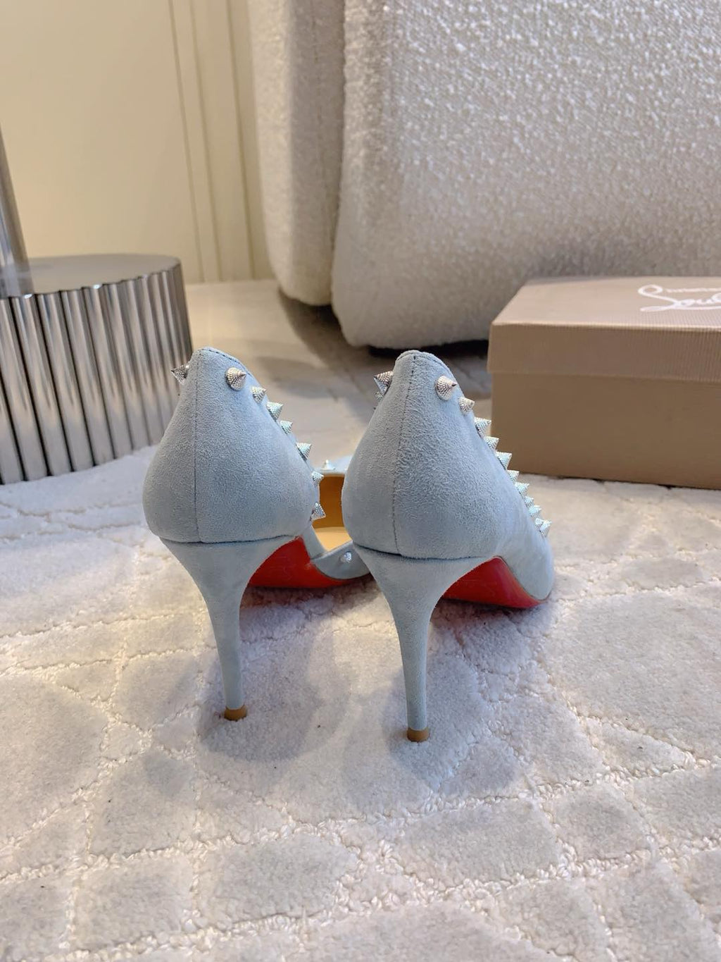 IRIZA PUMPS 85MM IN LIGHT BLUE SUEDE SILVER SPIKES