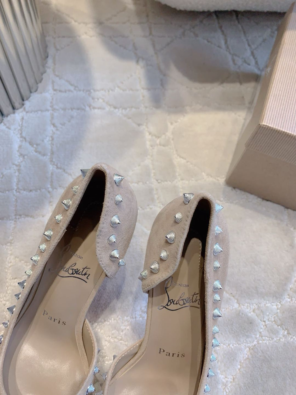 IRIZA PUMPS 85MM IN NUDE SUEDE SILVER SPIKES