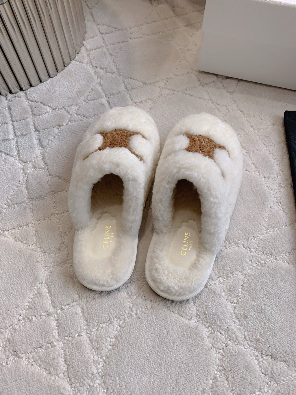 CELINE 26S MULES WITH LOGO IN WHITE AND BROWN WOOL