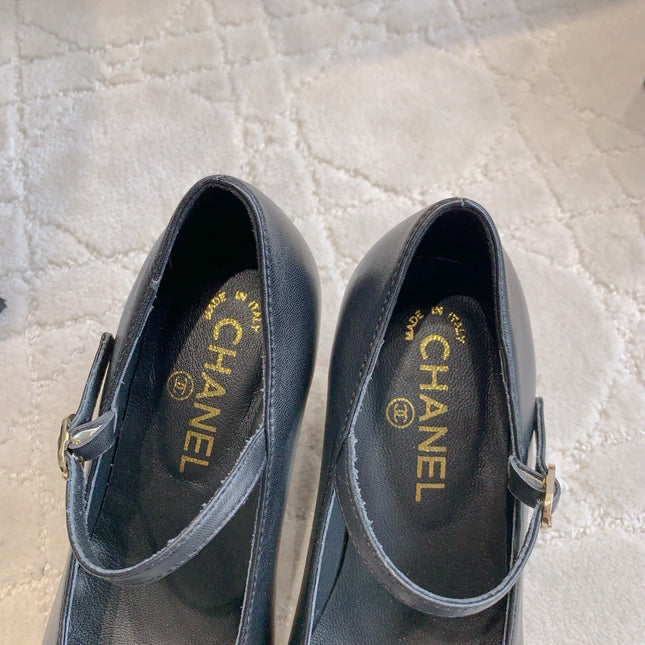CC PEARL HIGH HEELS IN BLACK CALFSKIN