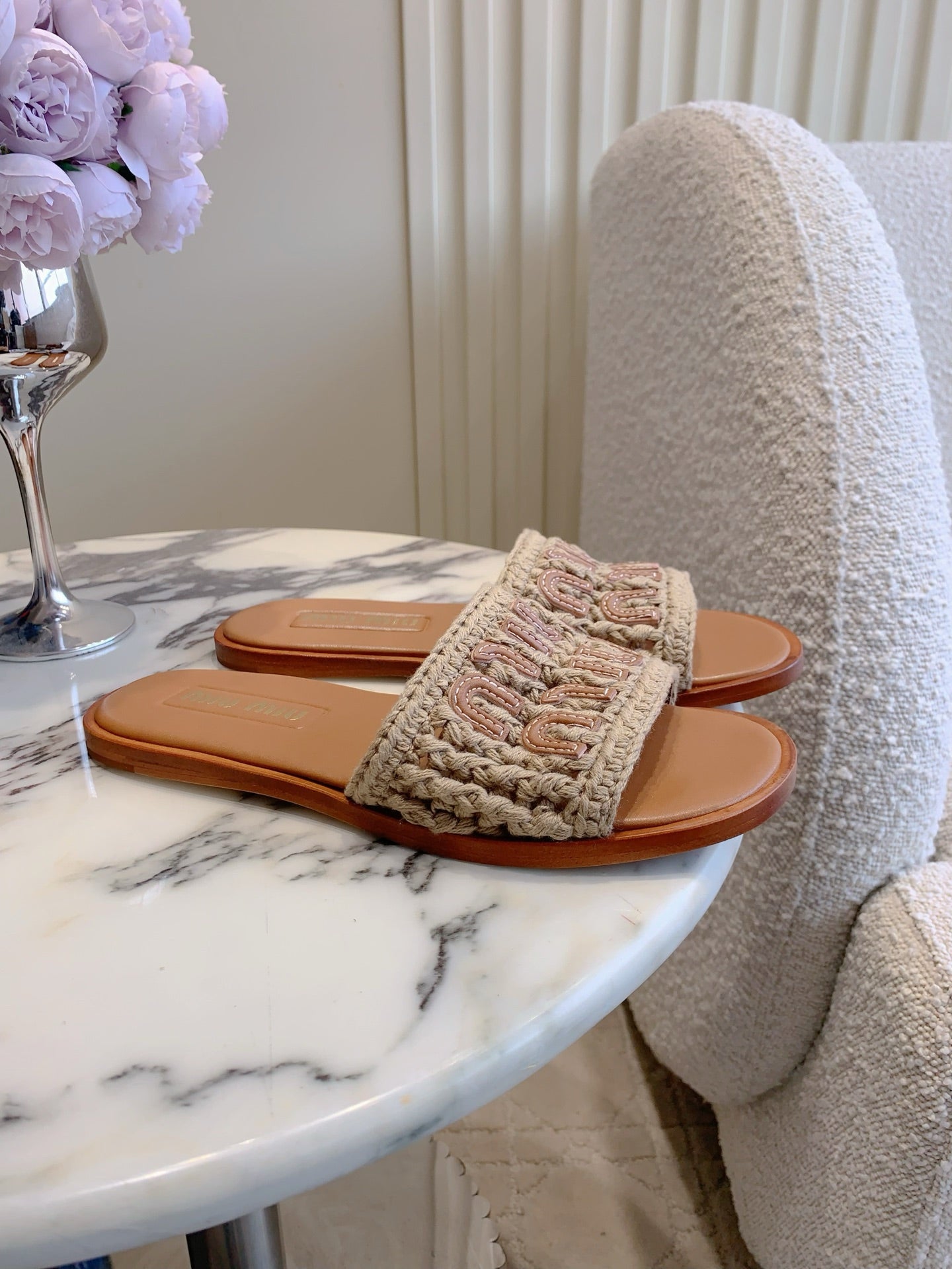 MIUMIU 26S SLIDE SANDALS IN LIGHT BROWN CALFSKIN AND WOOL