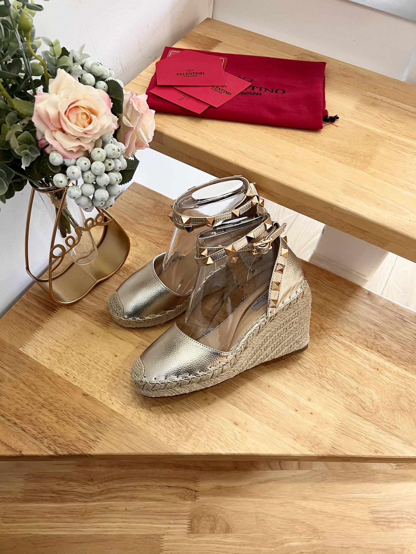 VALENTINO 26S WEDGE SHOES IN PALE GOLD CALFSKIN