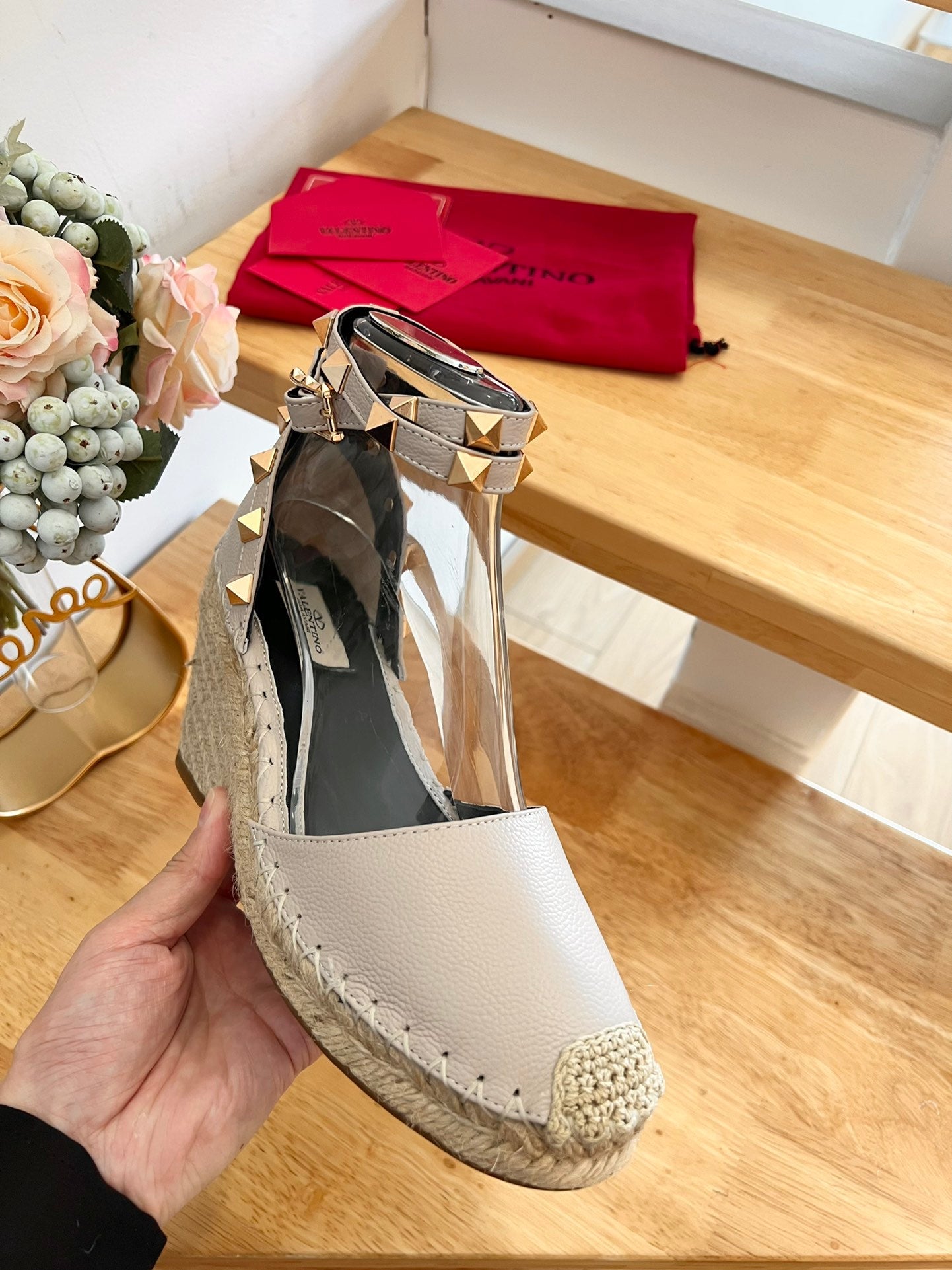 VALENTINO 26S WEDGE SHOES IN BEIGE CALFSKIN